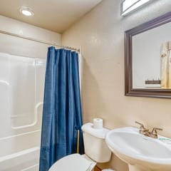 Oasis Lodge 1