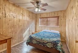 Bent River Cabin #2 @ Frio River Escape