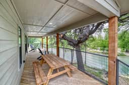 River’s Edge Cabin #3 at Oasis Resort
