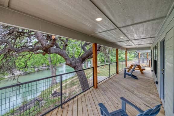 River's Edge Cabin 3 - Image 1