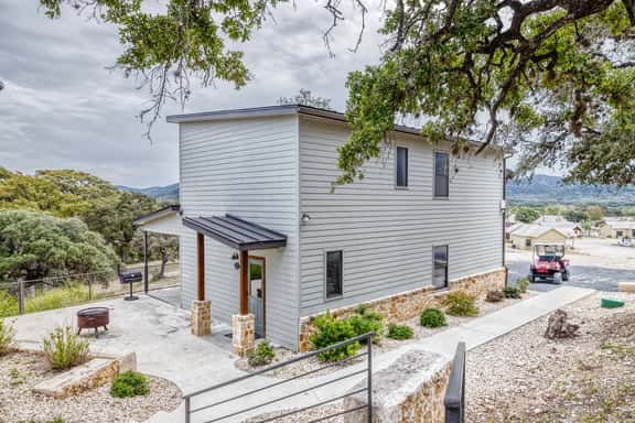 River's Edge Lodge 1 - Image 1