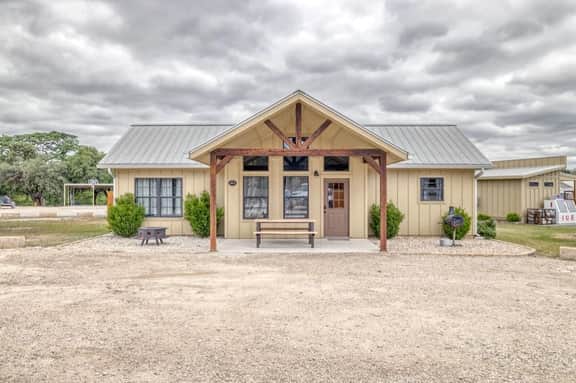 Oasis Home #2 on the Frio