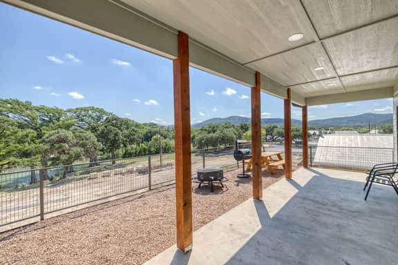 Rivers Edge Home #1 on the Frio