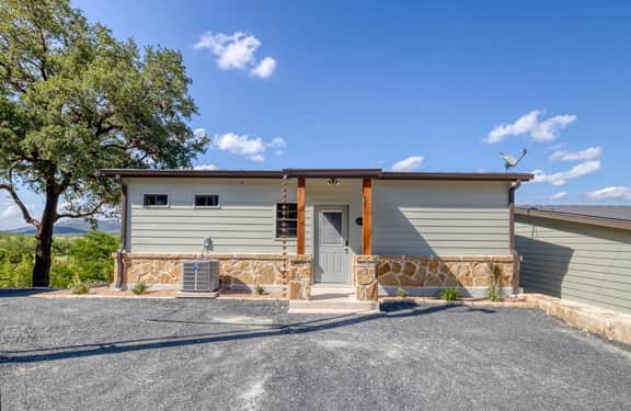 Rivers Edge Home #2 on the Frio
